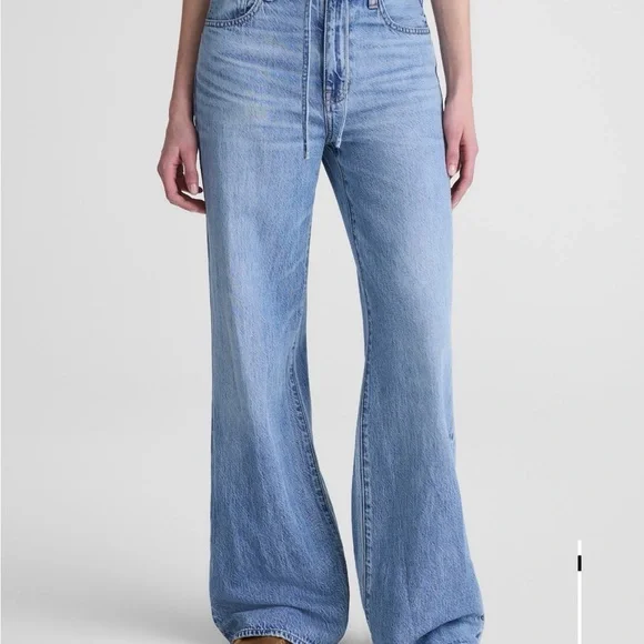 Madewell the ultimate wide leg jean in airy denim 31 - Picture 2 of 6